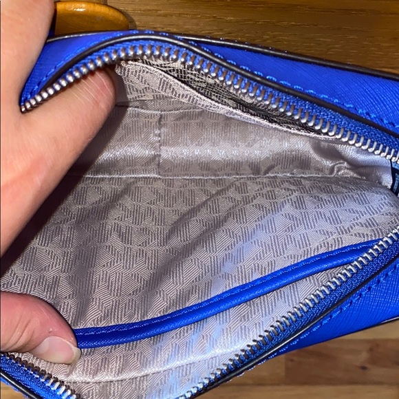 Handbag - Picture 5 of 5